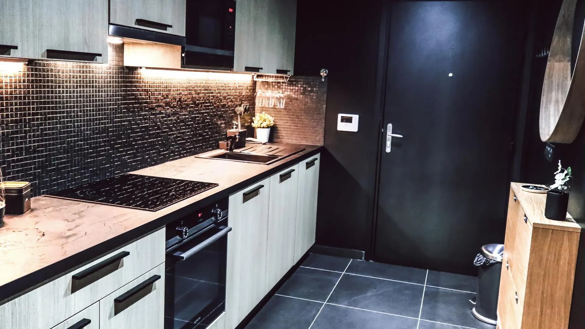 Apartment Bargue