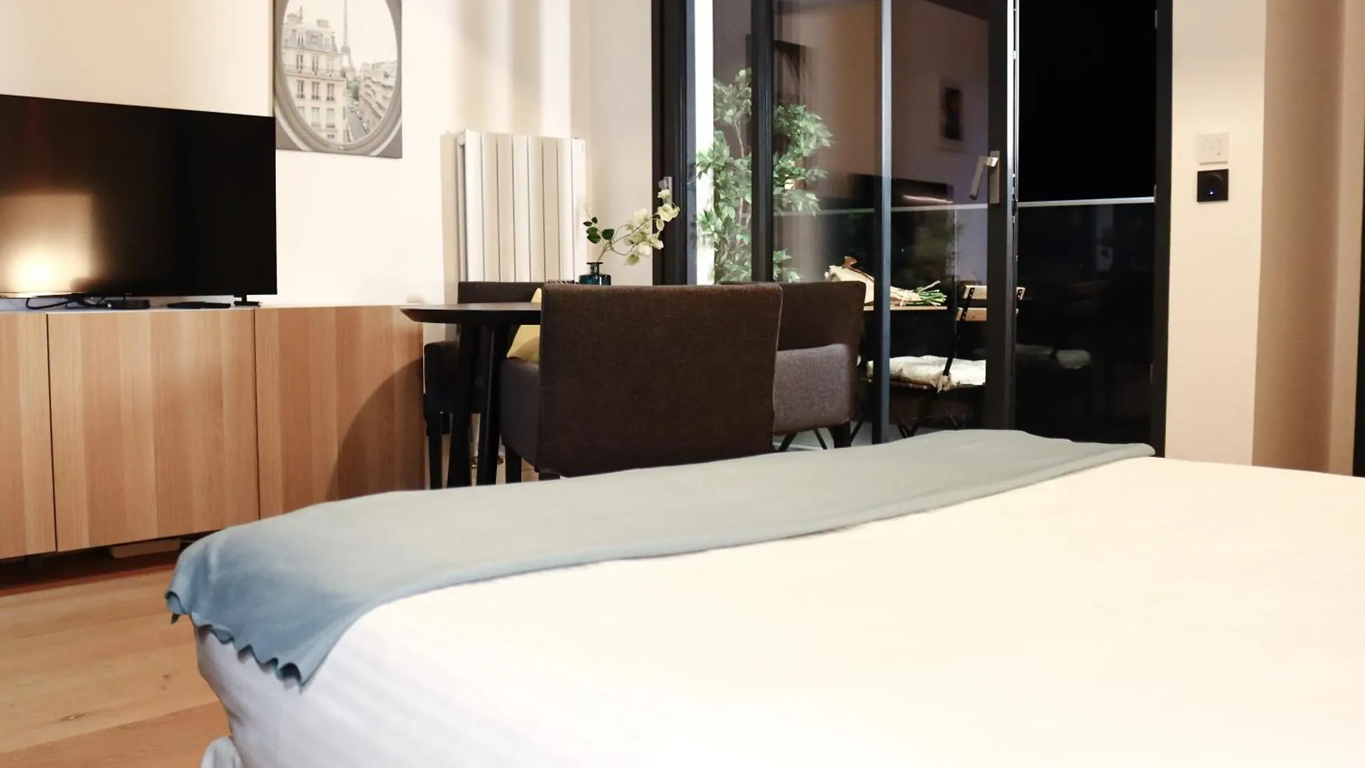 Apartment Bargue *