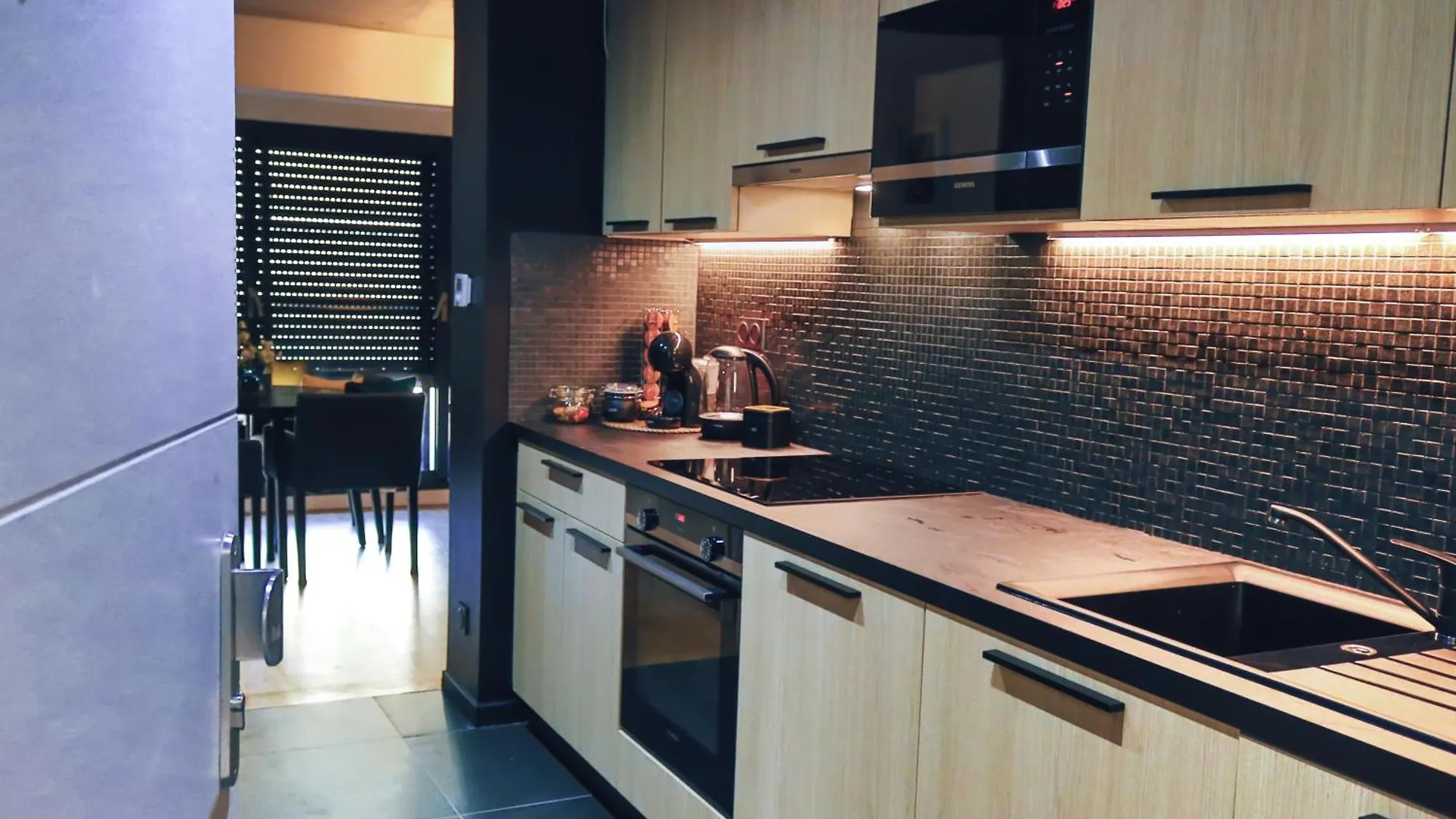 Apartment Bargue